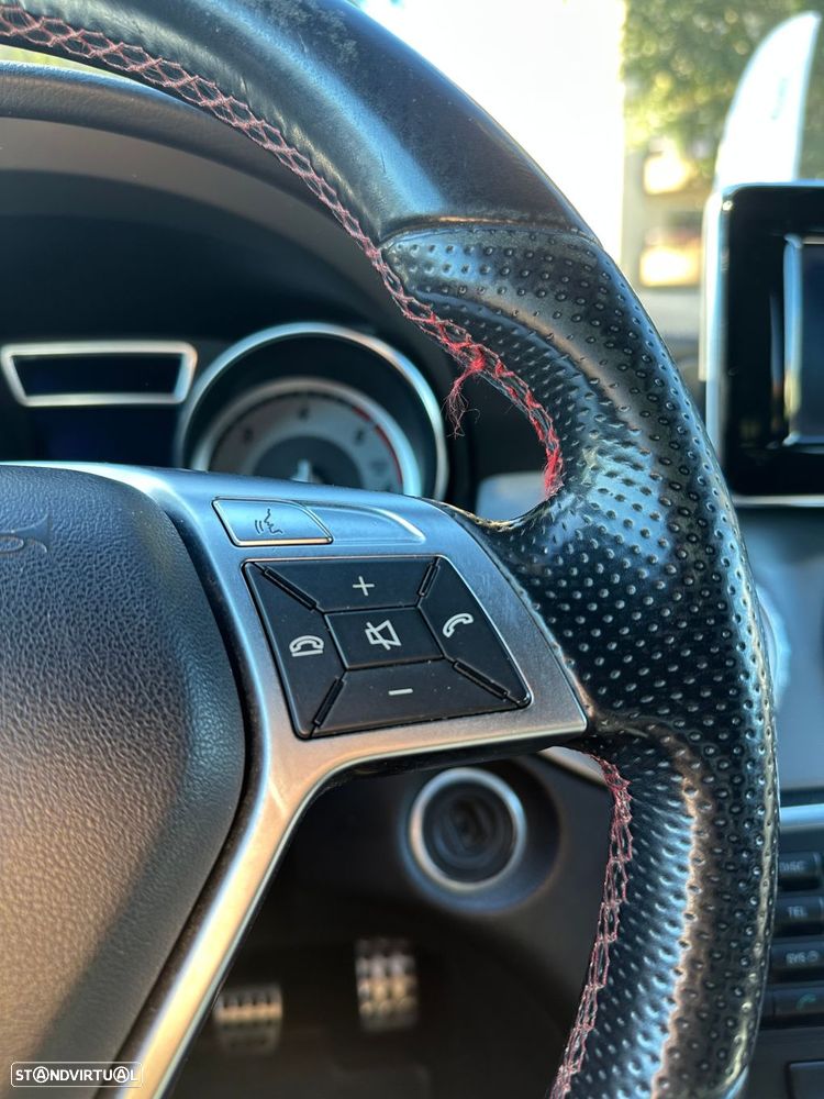 Mercedes-Benz GLA 200 CDi AMG Line - 10