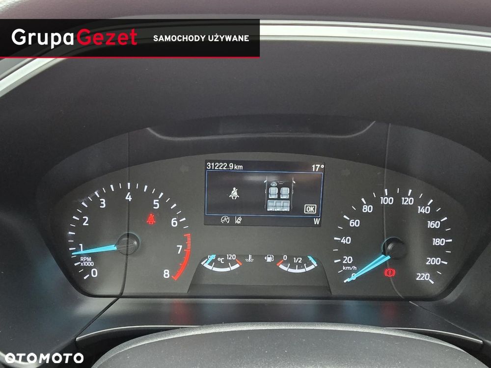 Ford Kuga - 12