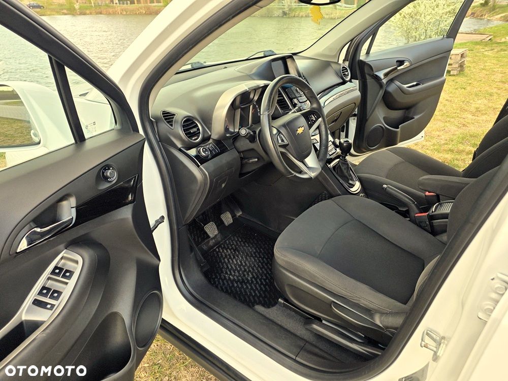 Chevrolet Orlando 2.0 D LTZ - 23