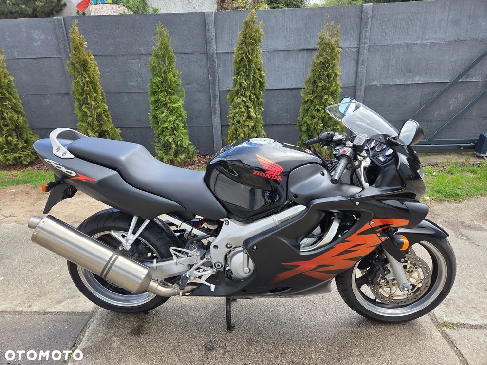 Honda CBR - 2