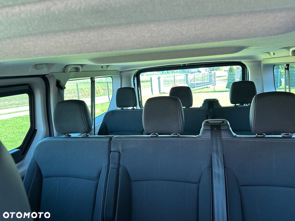 Renault Trafic SpaceClass 2.0 dCi Escapade EDC - 23