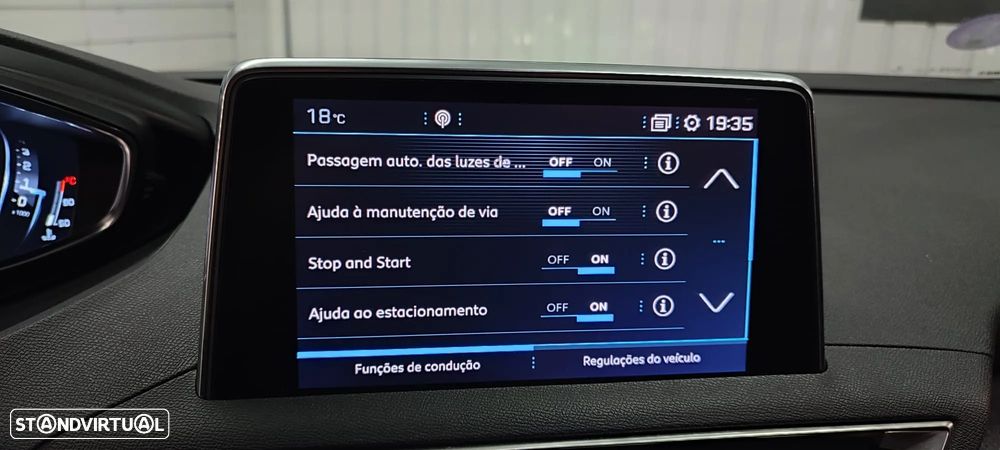 Peugeot 3008 1.2 PureTech Allure EAT8 - 31