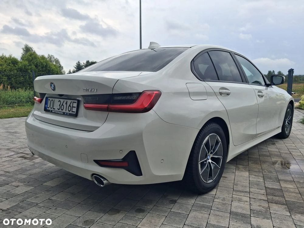 BMW Seria 3 318i Advantage - 10
