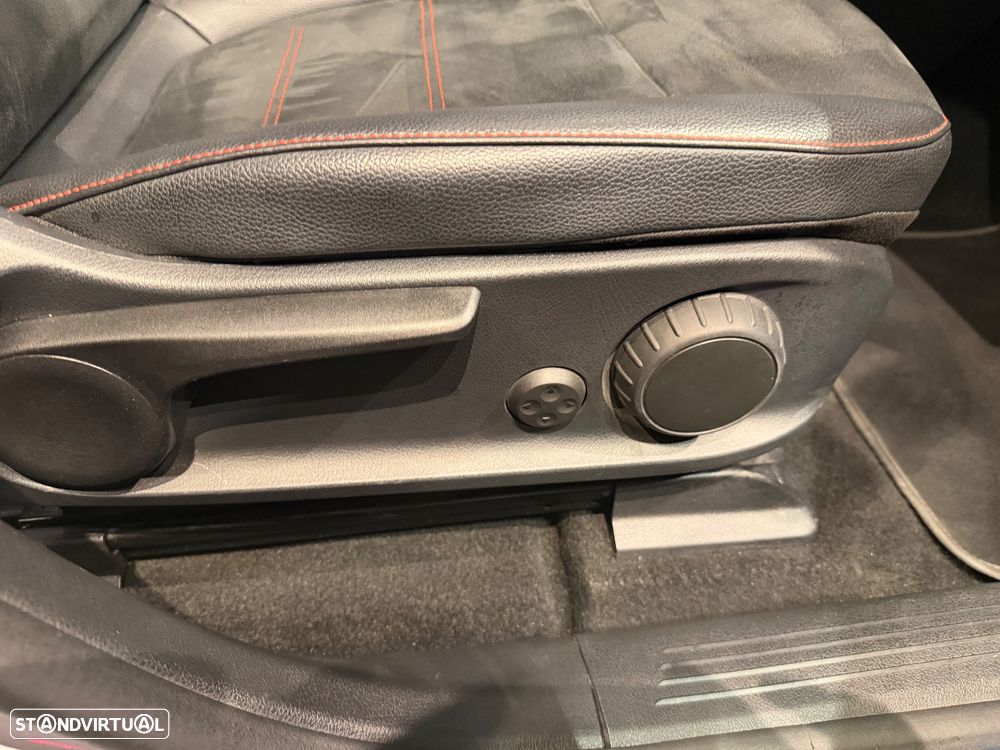 Mercedes-Benz EQA 250 AMG Line - 33