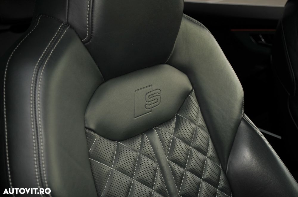 Audi Q8 3.0 50 TDI quattro Tiptronic MHEV - 12