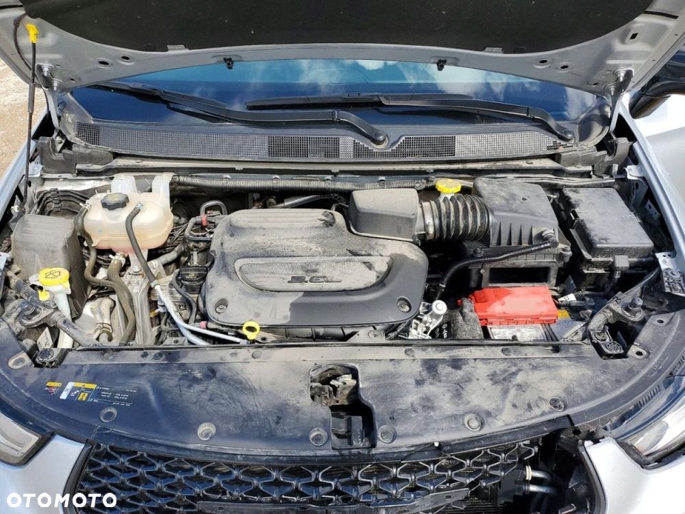 Chrysler Pacifica - 12