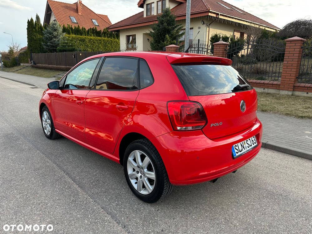 Volkswagen Polo 1.4 16V Comfortline - 12