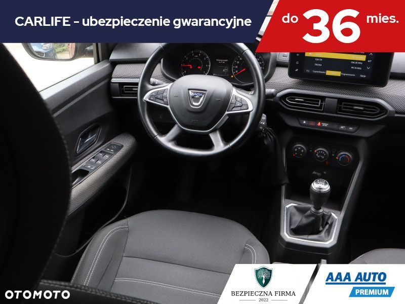 Dacia Sandero - 8