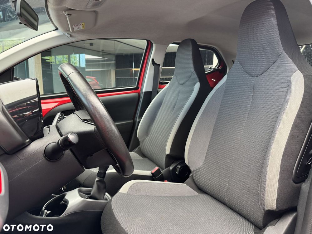 Toyota Aygo - 12