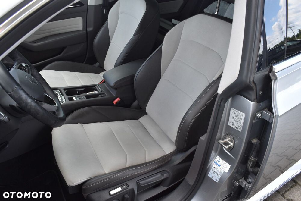 Volkswagen Arteon 2.0 TDI Elegance DSG - 29