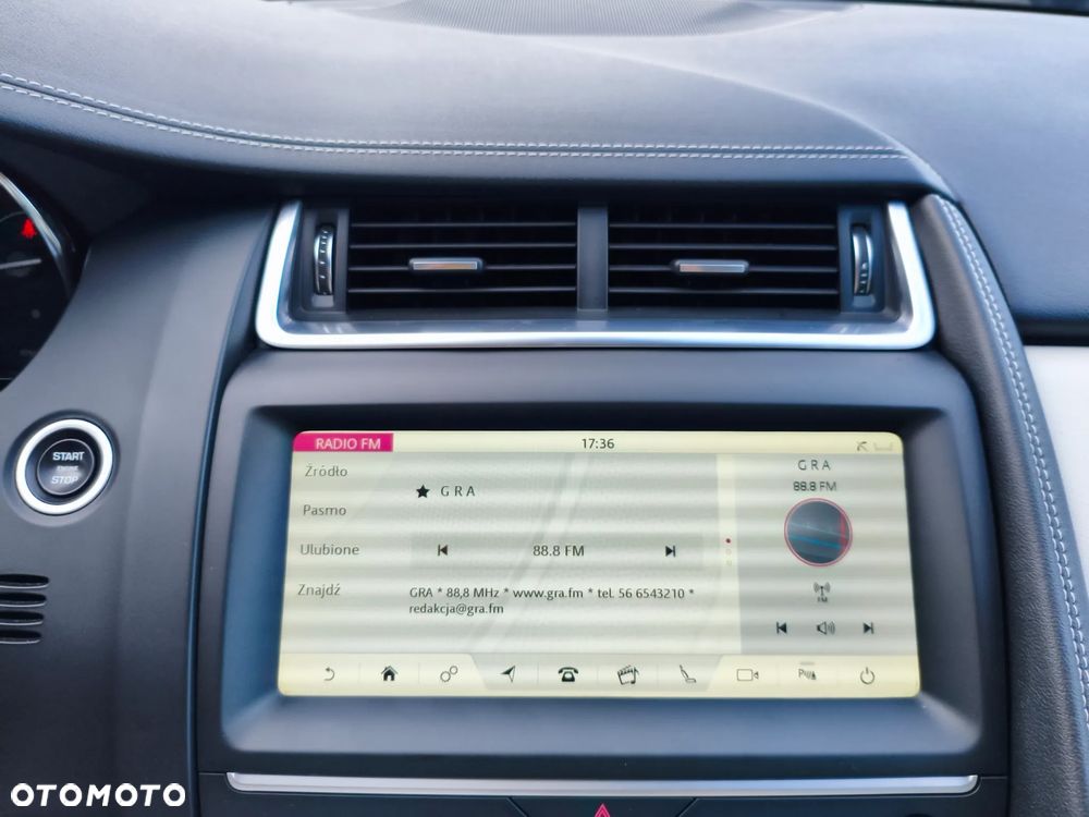 Jaguar E-Pace 2.0 i4D AWD R-Dynamic - 26