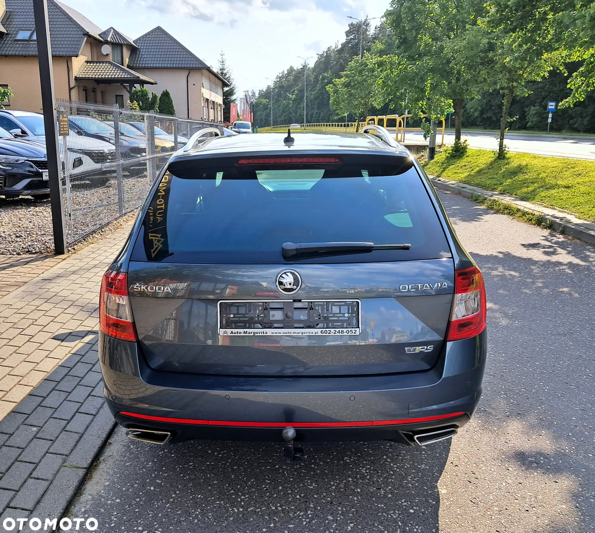 Skoda Octavia Combi 2.0 TDI DSG RS - 34