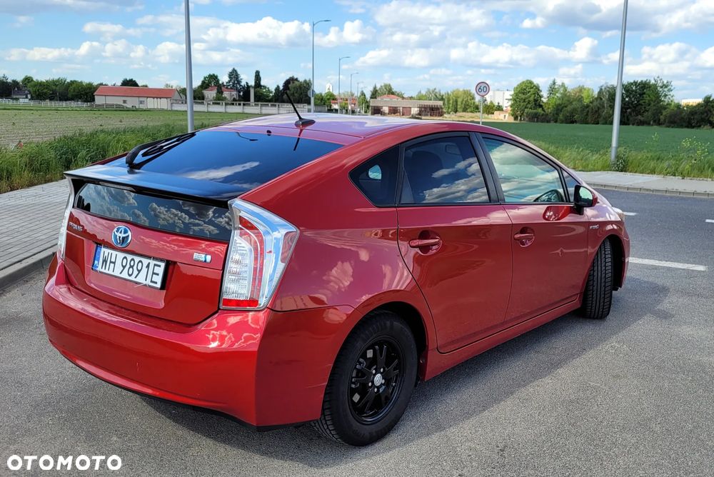 Toyota Prius - 3