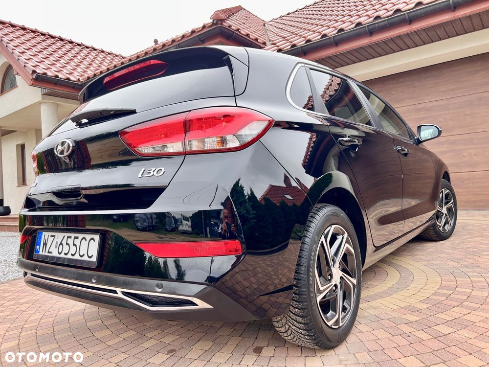 Hyundai i30 1.5 DPI Comfort - 32