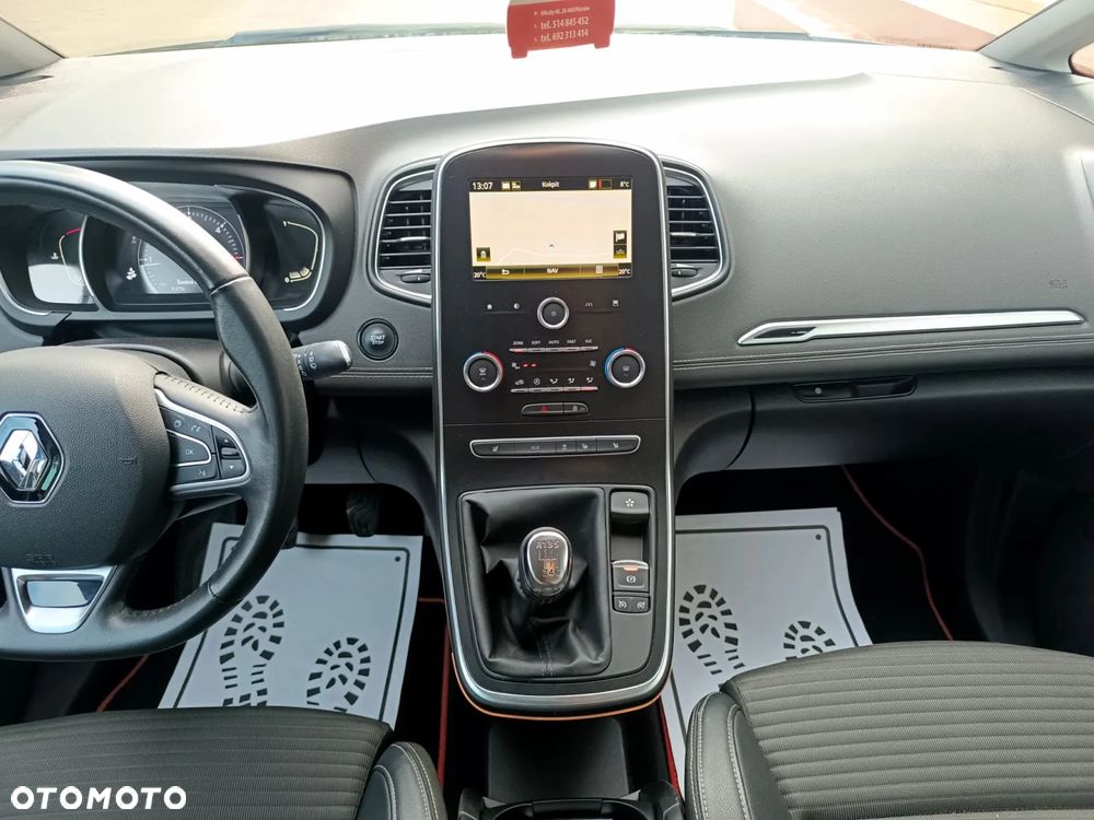 Renault Grand Scenic BLUE dCi 120 BLACK EDITION - 28