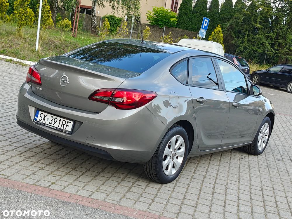 Opel Astra 1.6 Energy EU6 - 11