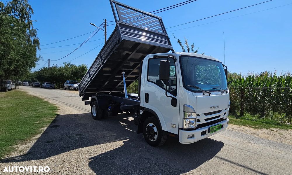Isuzu Basculabila - 3