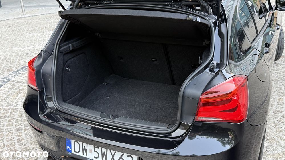 BMW Seria 1 116d Edition M Sport Shadow - 39