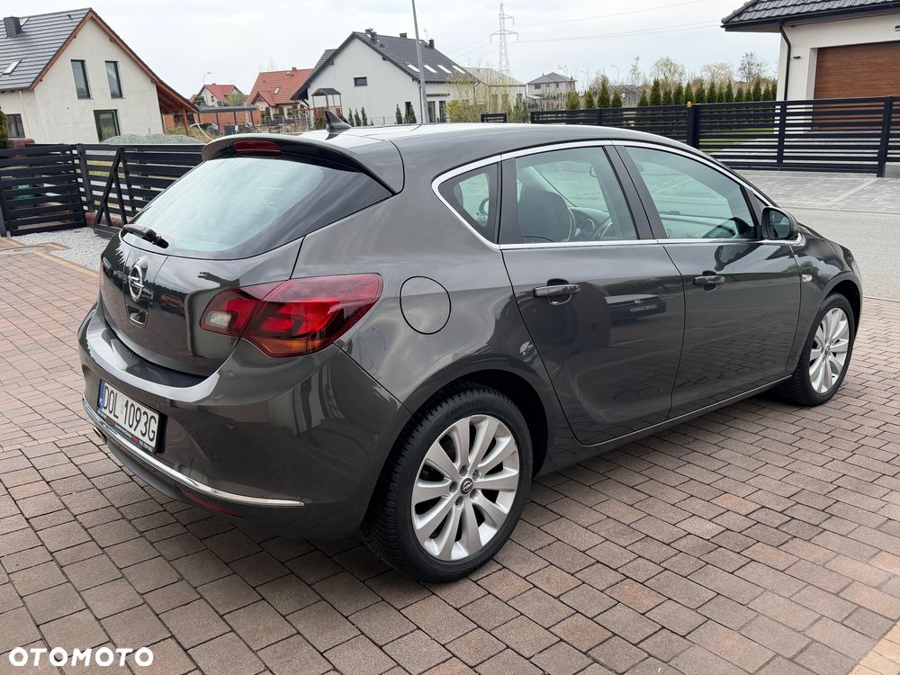 Opel Astra 1.4 Turbo Exklusiv - 15