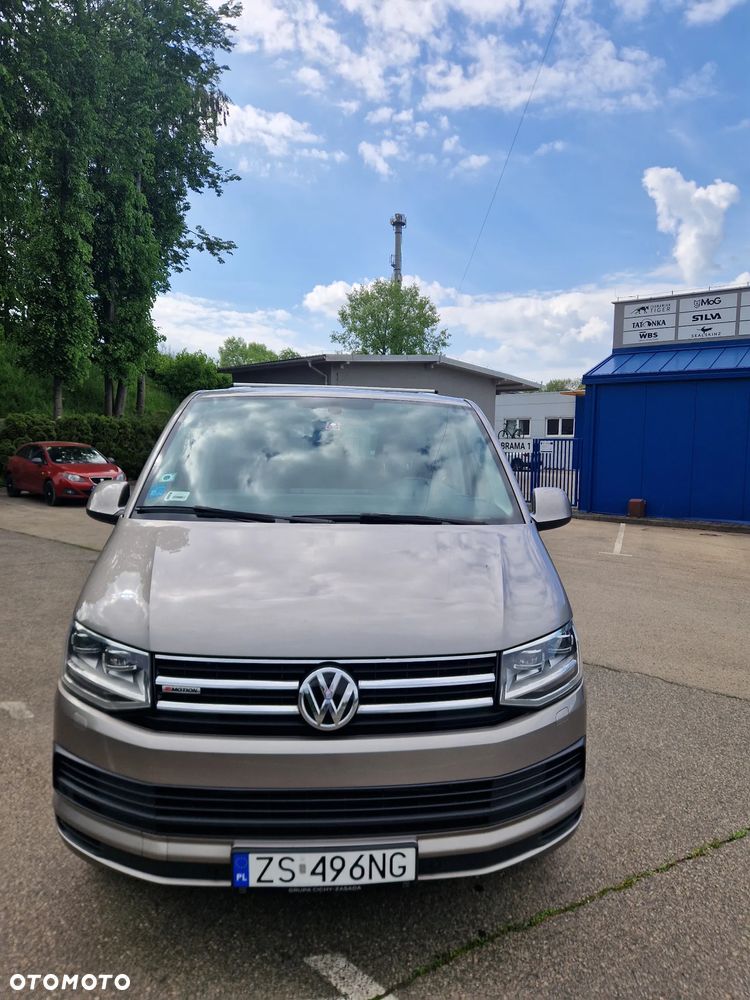 Volkswagen Caravelle - 2