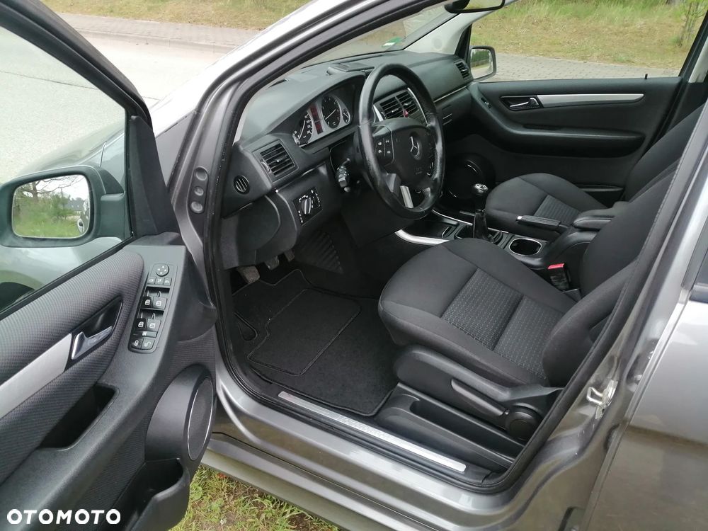 Mercedes-Benz Klasa B 160 BlueEFFICIENCY - 8
