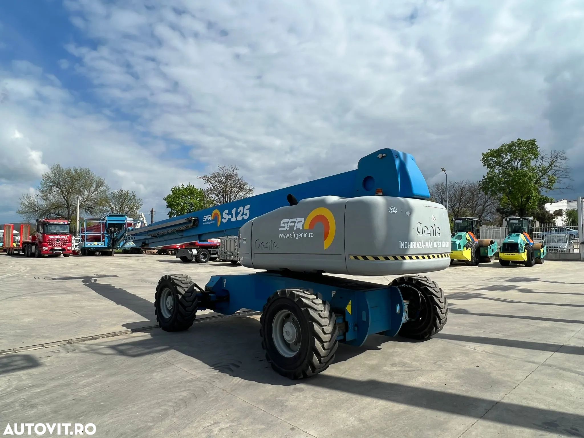 Genie S 125 - 1
