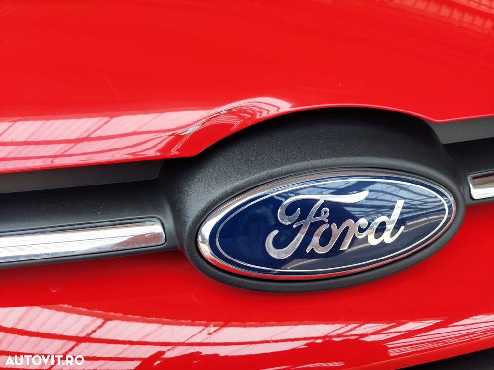 Ford Focus - 6