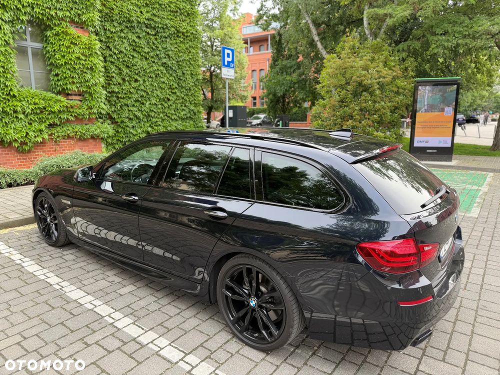 BMW Seria 5 M550d xDrive - 18