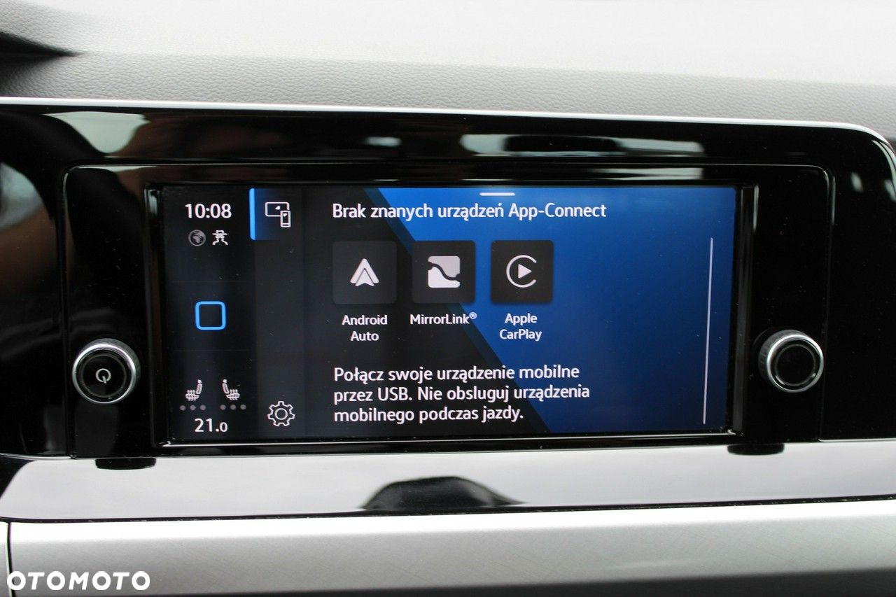 Volkswagen Golf - 25