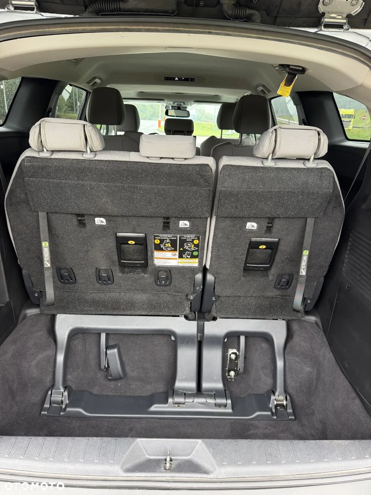 Toyota Sienna - 11