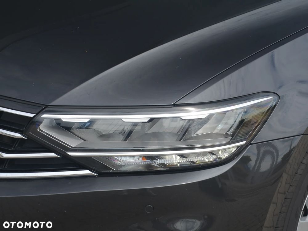 Volkswagen Passat 1.5 TSI EVO Essence DSG - 6