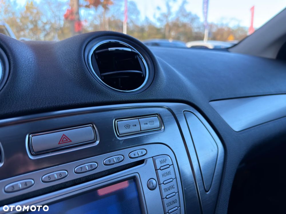 Ford Mondeo 2.0 Titanium X - 33
