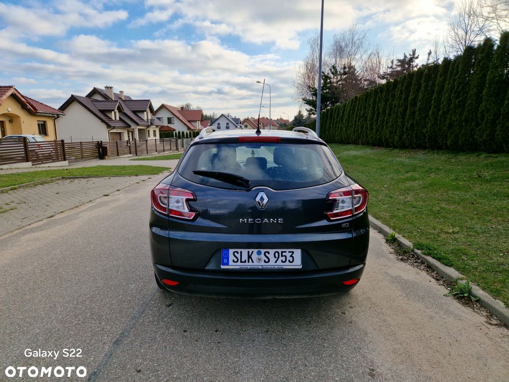 Renault Megane ENERGY dCi 110 Start & Stop LIMITED - 23