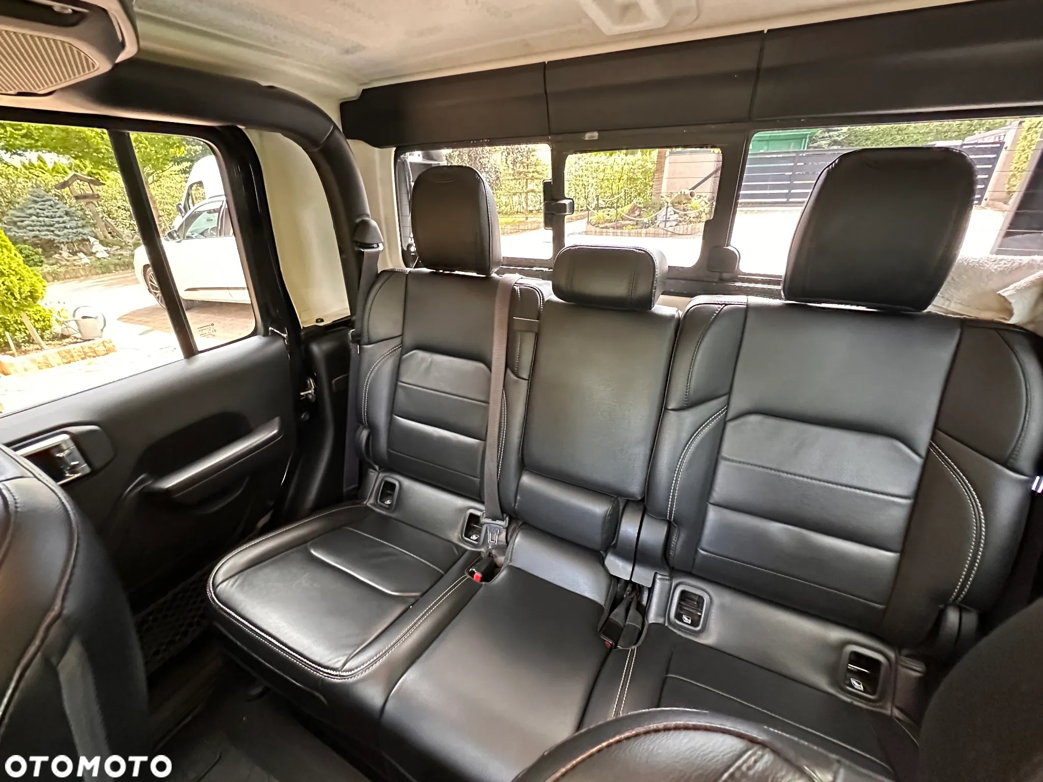 Jeep Gladiator - 25