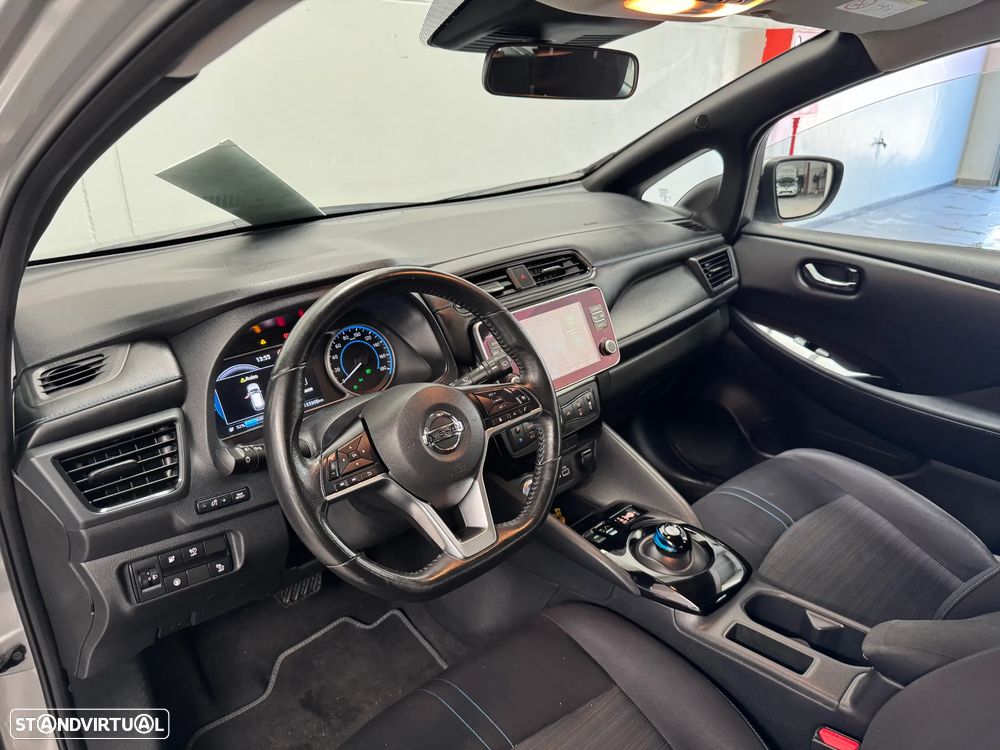 Nissan Leaf Acenta - 10