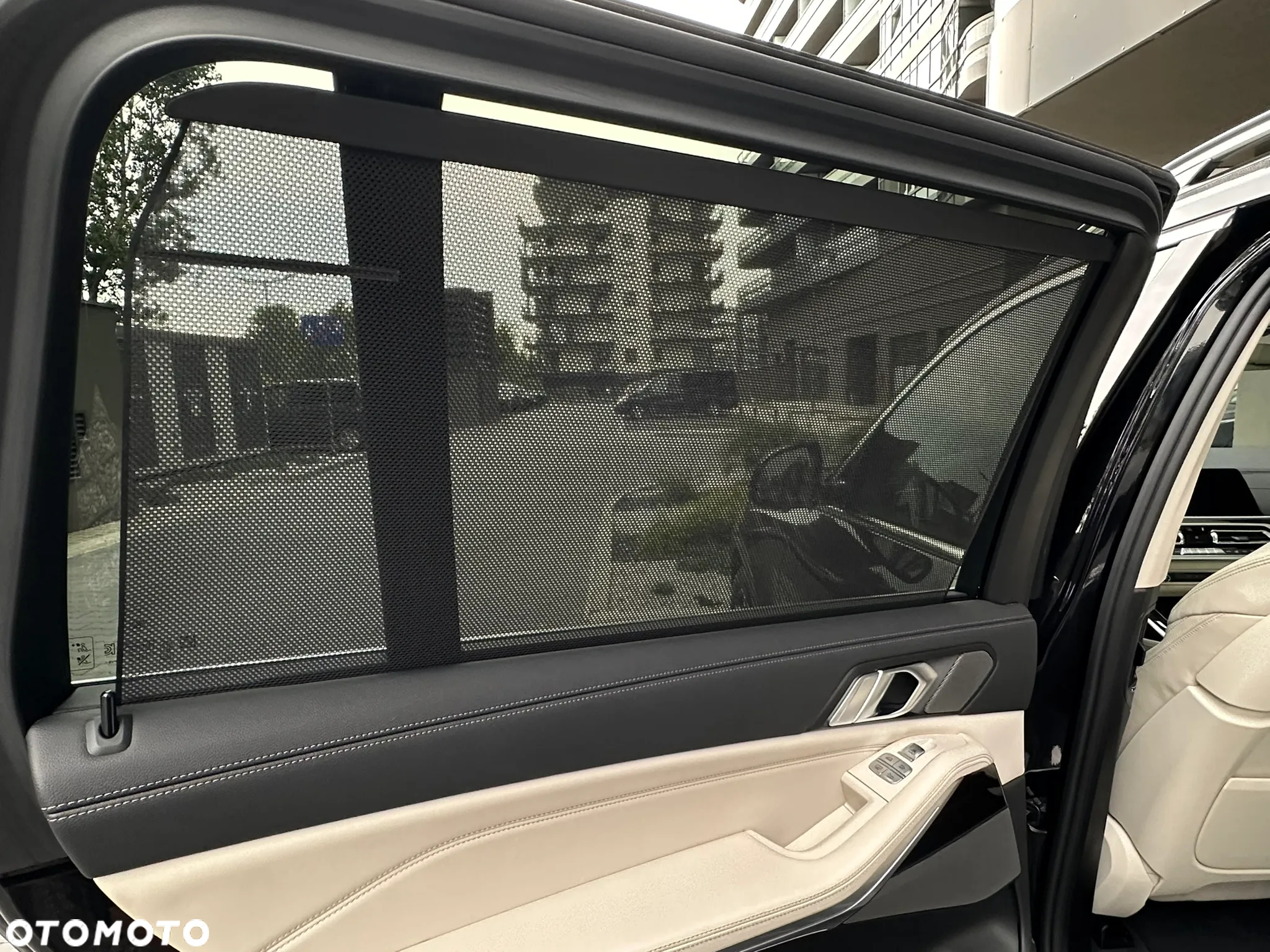 BMW X7 xDrive40i - 23