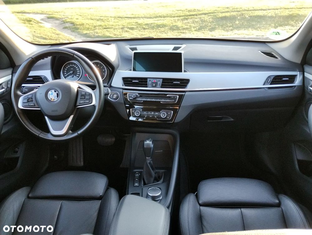 BMW X1 xDrive25i Advantage - 20