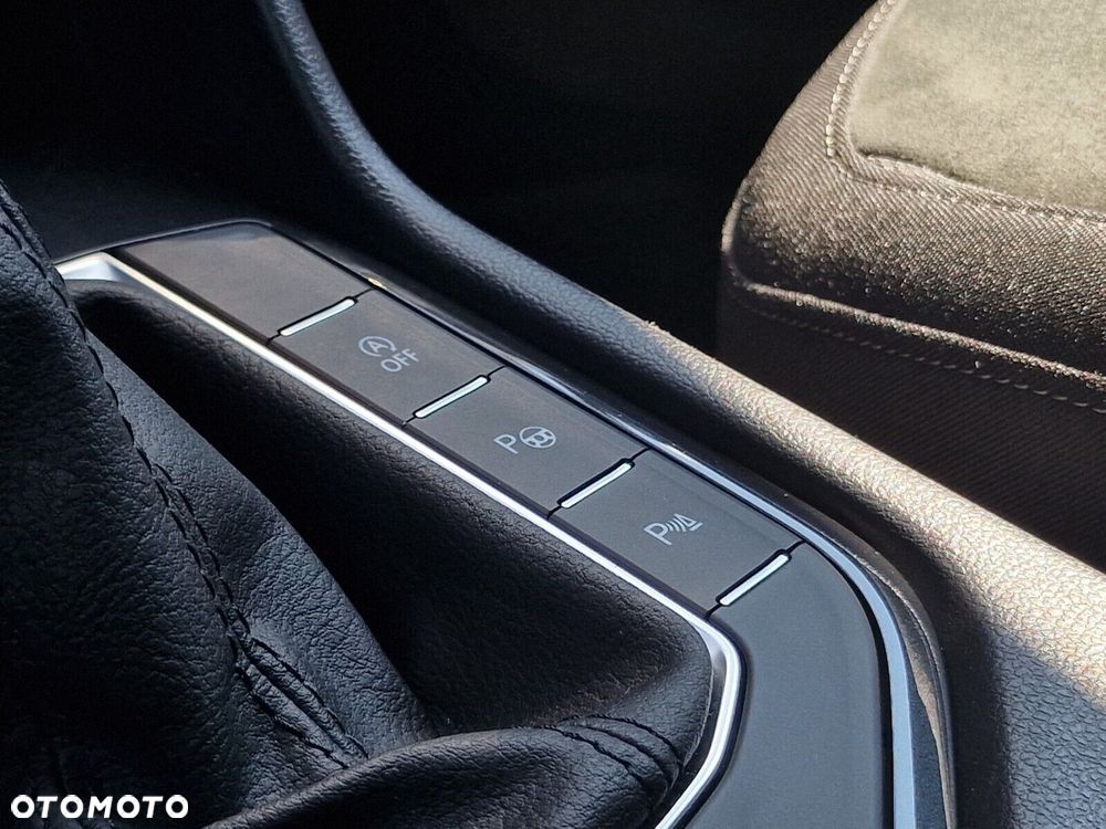 Volkswagen Tiguan 1.5 TSI EVO Elegance DSG - 24