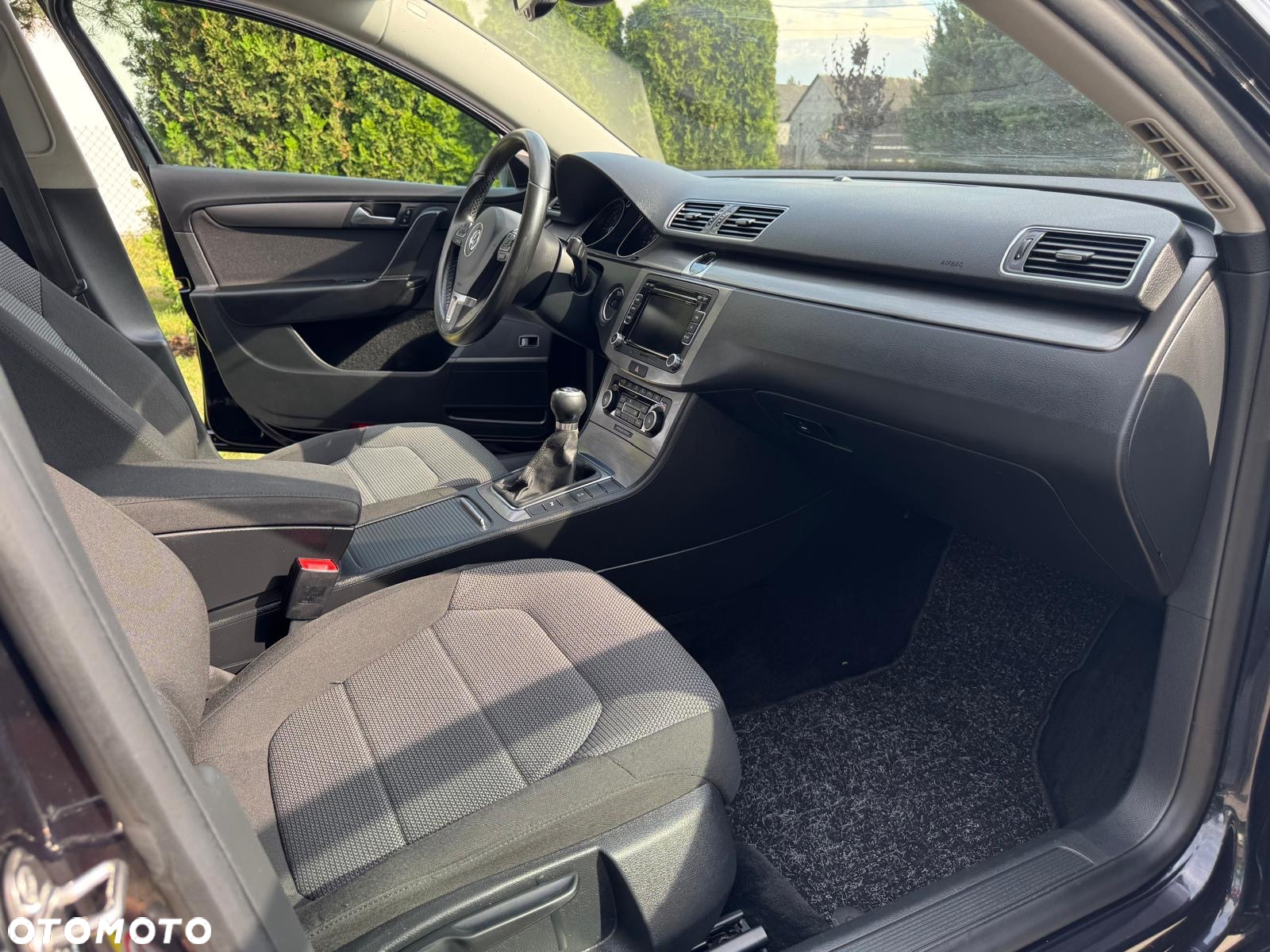 Volkswagen Passat 2.0 TDI Comfortline - 27
