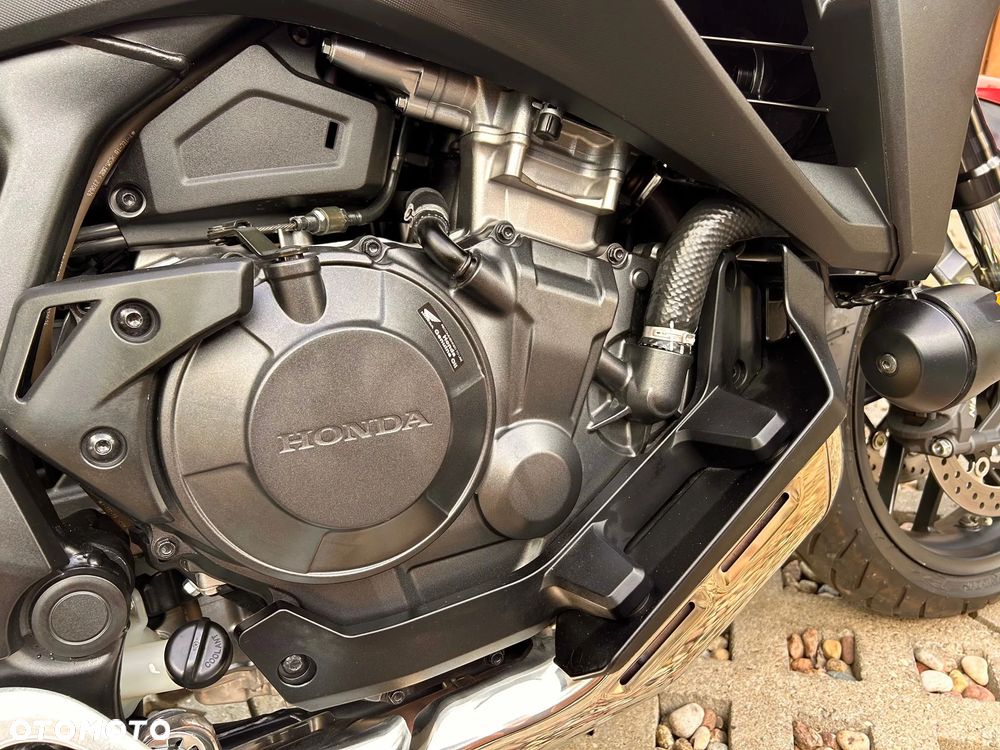 Honda NT - 17