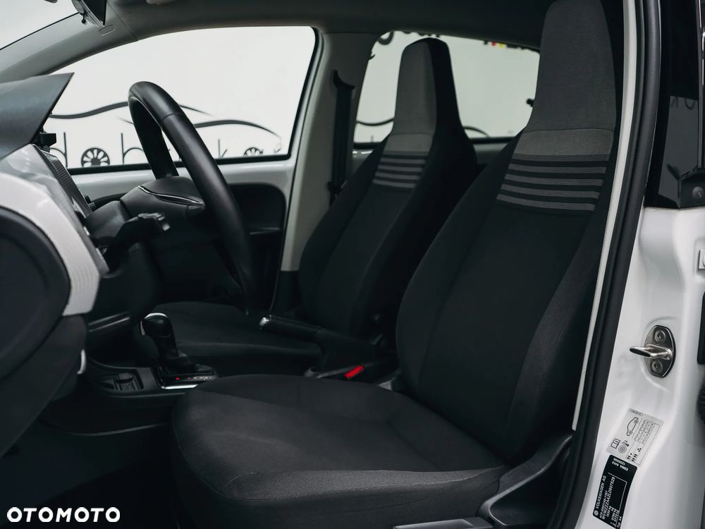 Volkswagen up! e-up - 15