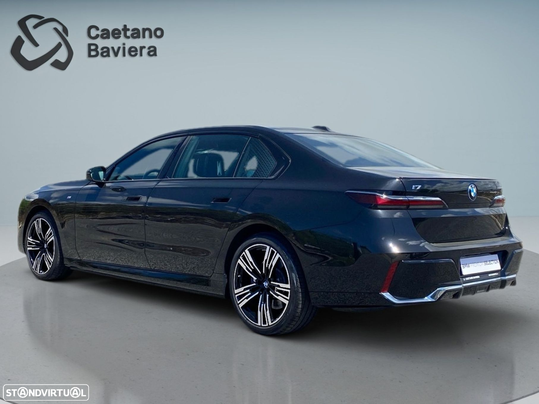 BMW i7 eDrive50 Pack Desportivo M - 28
