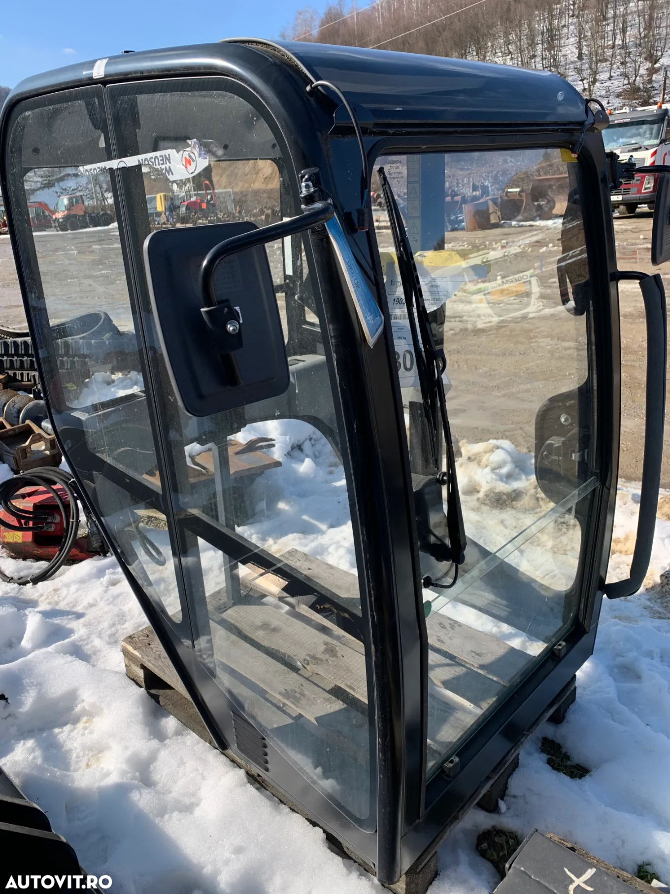 Cabina Pentru Caterpillar 301.4C sau alte miniexcavatoare - 7
