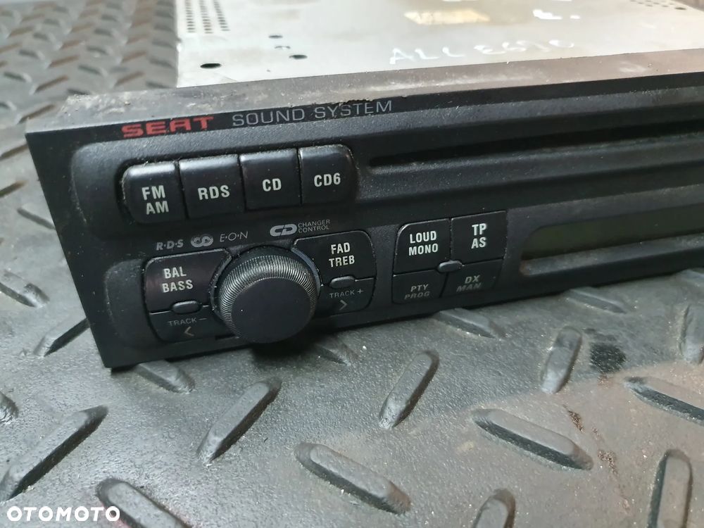 RADIO AURA CD2 SEAT LEON I TOLEDO II 1M0035186K + KOD  POSIADAM 2 SZT - 12