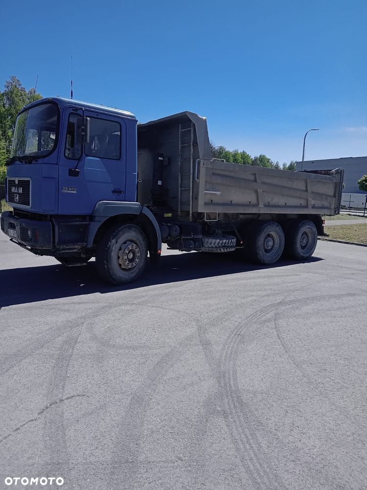 MAN F-2000 - 2