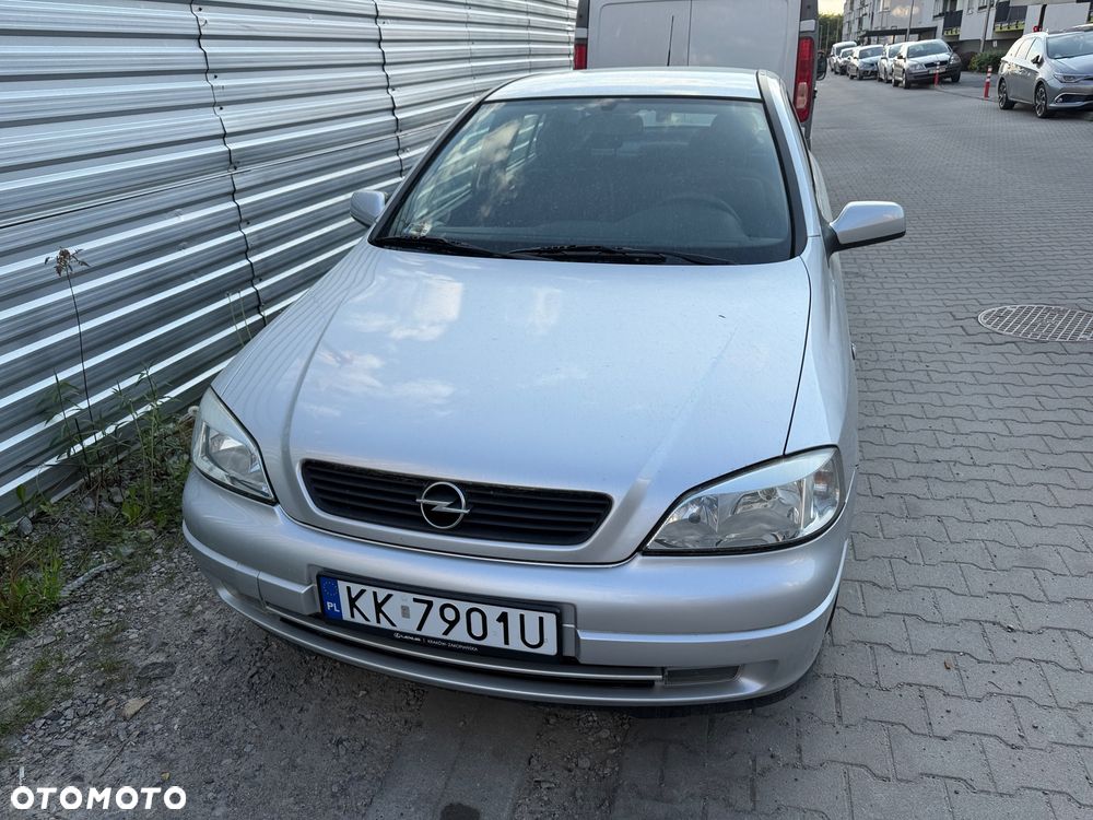 Opel Astra - 3