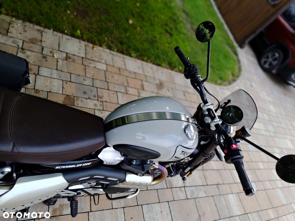 Triumph Scrambler - 4
