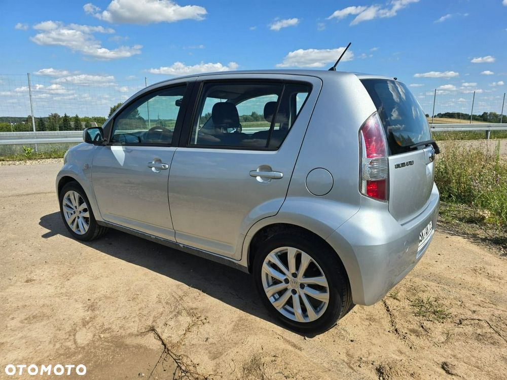 Subaru Justy - 10