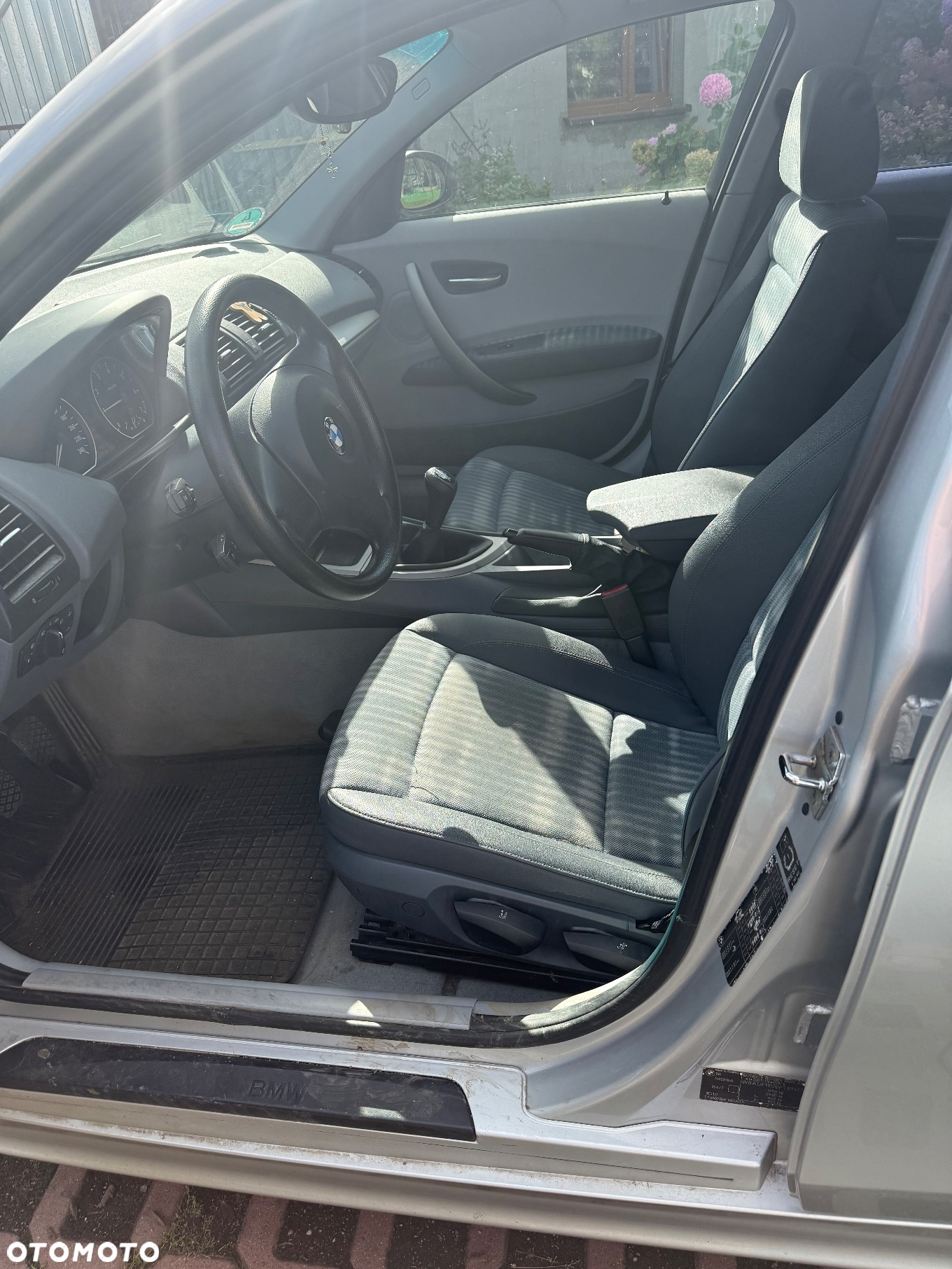 BMW Seria 1 116i - 13