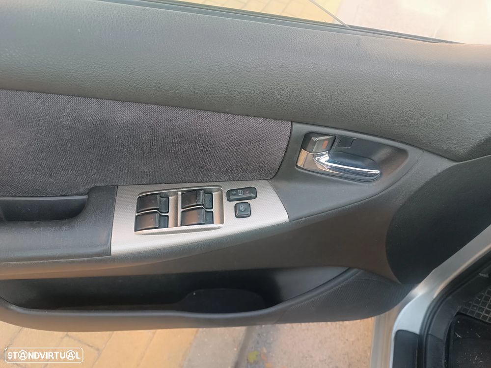 Toyota Corolla 1.4 Sol - 11